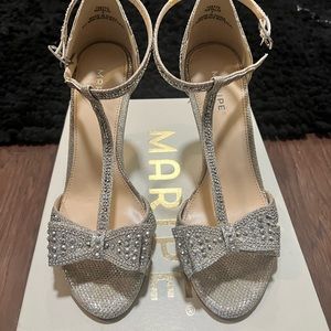 Dressy shoes for special occasions